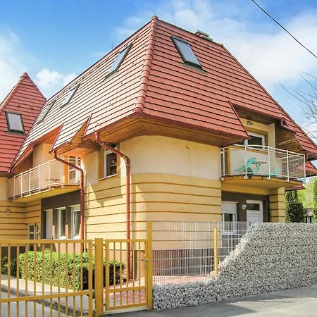 Katakunyho Apartment *