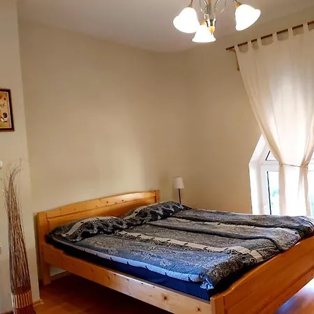 Katakunyho Apartment