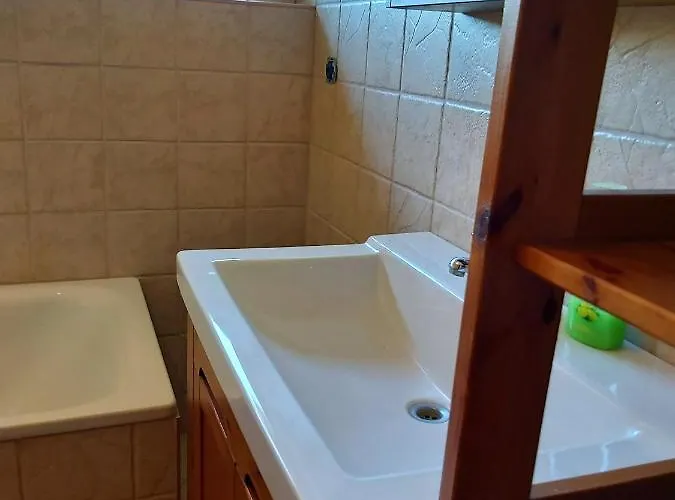 Katakunyho Apartment *