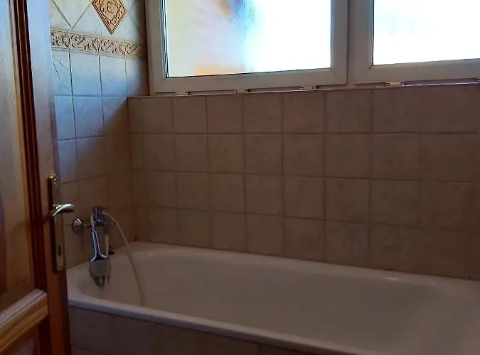 Katakunyho Apartment